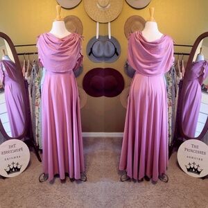 *Vintage Pink Lace Capped Maxi Dress*